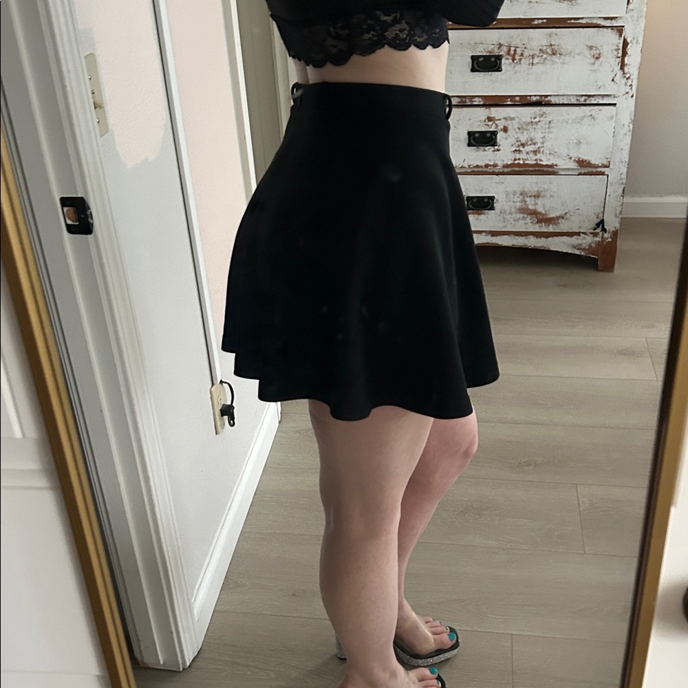 Black Flared Zipper High waisted Skirt with belt loops